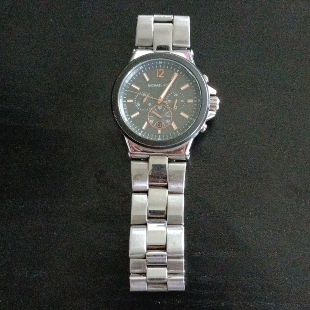 Michael Kors Chronograph Men’s Watch MK8151 working